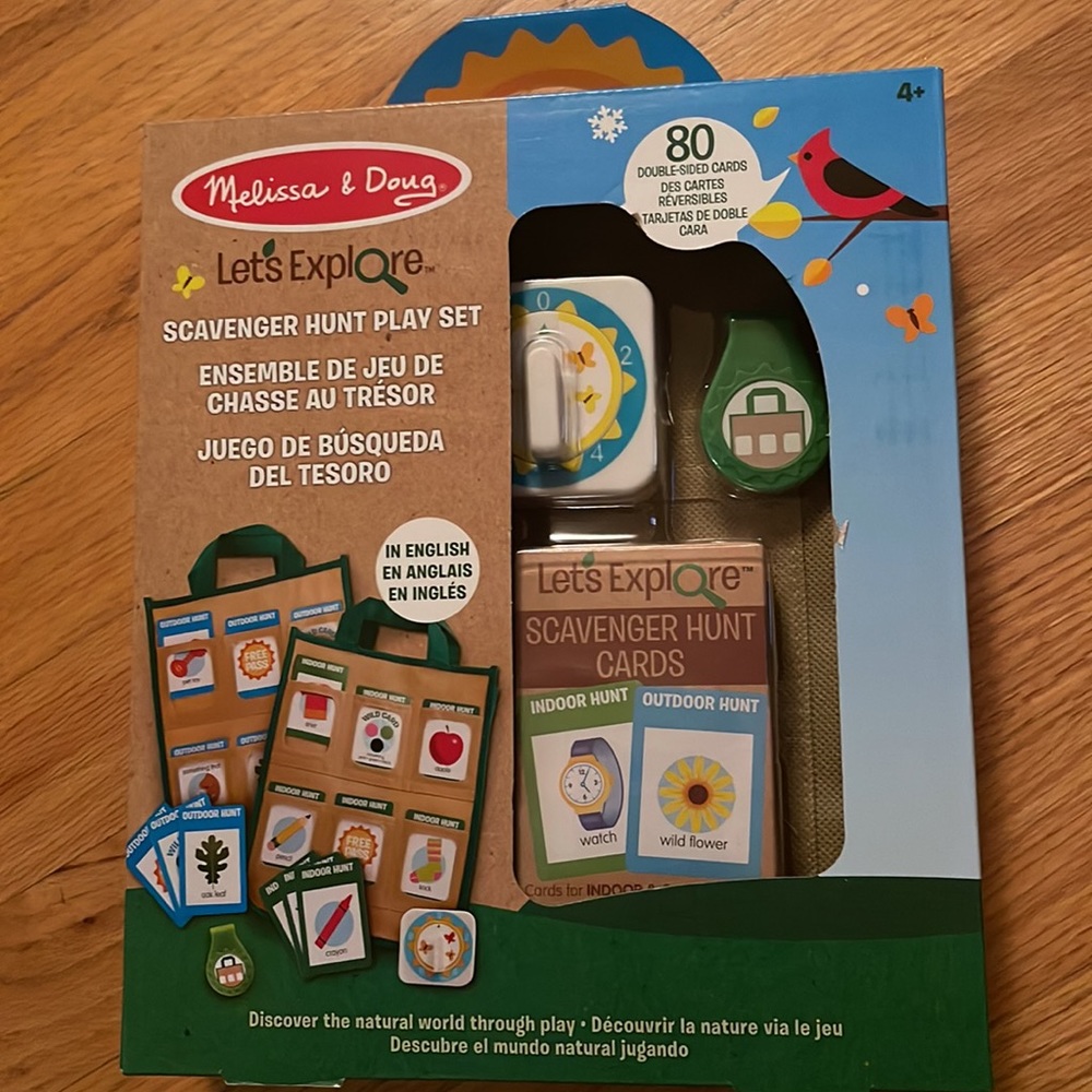Melissa & Doug Let’s Explore Scavenger Hunt NWT